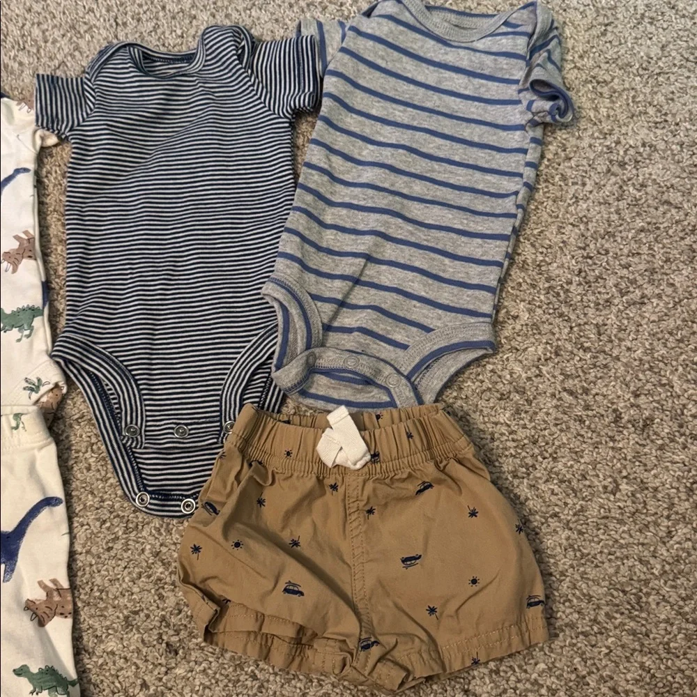 5 Piece Newborn Carters Boys Set Pants Shorts Onesies - Picture 3 of 4